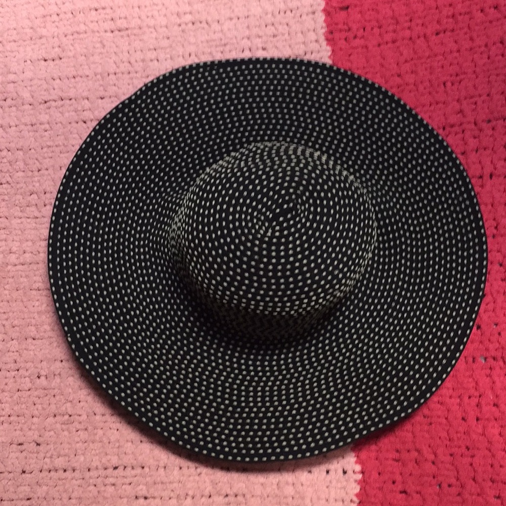 Foldable/packable sun hat